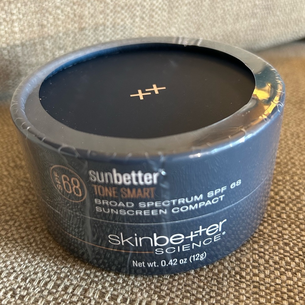 SunBetter Tone Smart SPF 68 Sunscreen Compact
